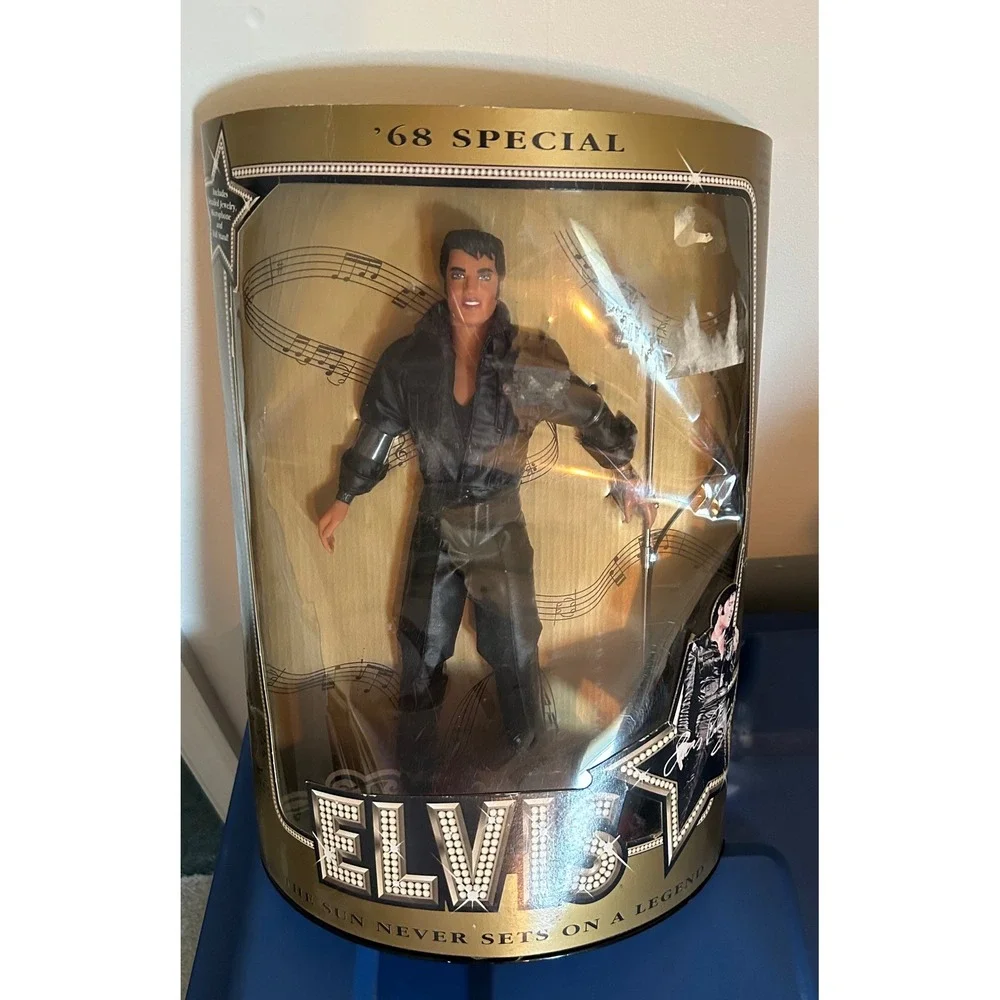 Hasbro Elvis Presley 68 Special Collector Doll 12 Inch Black Leather Outfit 1993